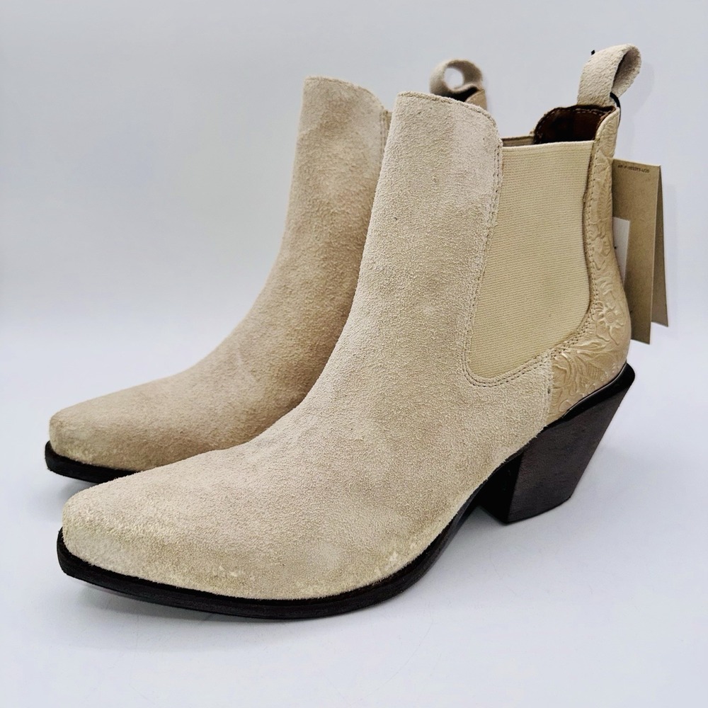Ariat Bradley Boots Women's Size 7 Cloud White Suede Embossed Metallic Pearl